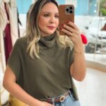 Blusa Modal Gola Alta Yumi